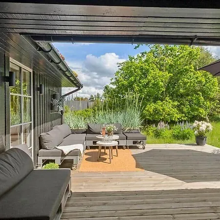 Bl1437-blokhus-berberisvej-78 Feriehus *